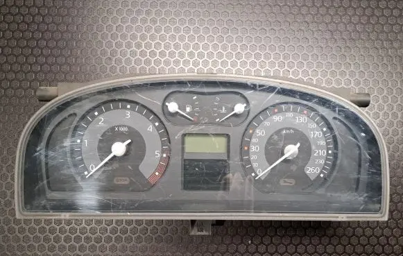Renault Laguna II Speedometer (instrument cluster) 8200291330 503000960302