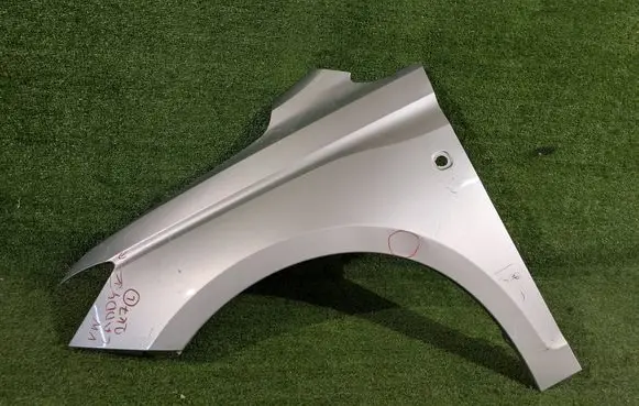 Volkswagen Caddy Fender