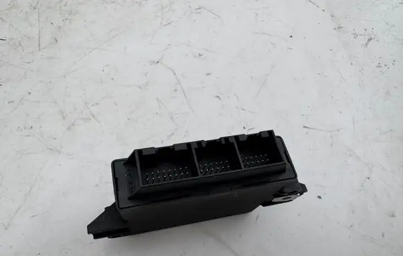 Volkswagen Touareg II Parking PDC control unit/module 7P6919475C 7N0919475 3054748