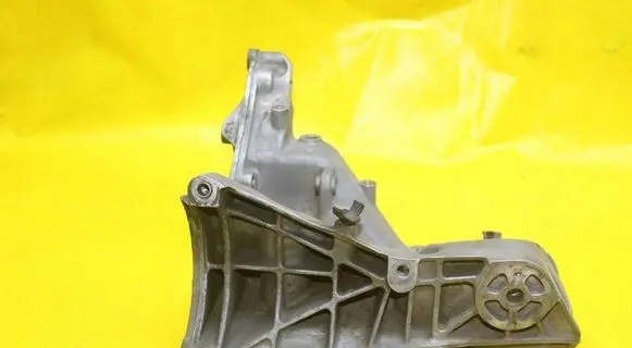 Porsche Cayenne (9PA) Engine mount vacuum valve 9481022136R
