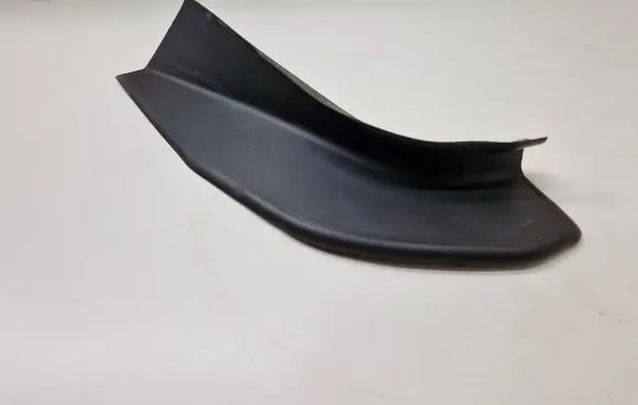 BMW 5 F10 F11 Rear/tail light trim molding 7204376