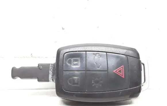Volvo V50 Ignition key/card 