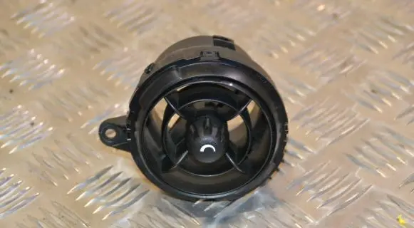 Mini Cooper Countryman R60 Dash center air vent grill 3002201500 18428710 9801436