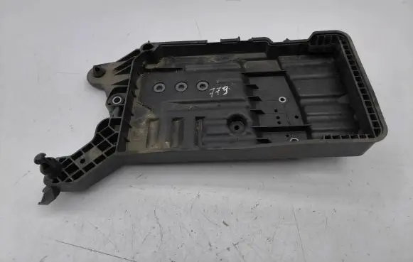 Audi Q3 F3 Battery tray 5QF915325B