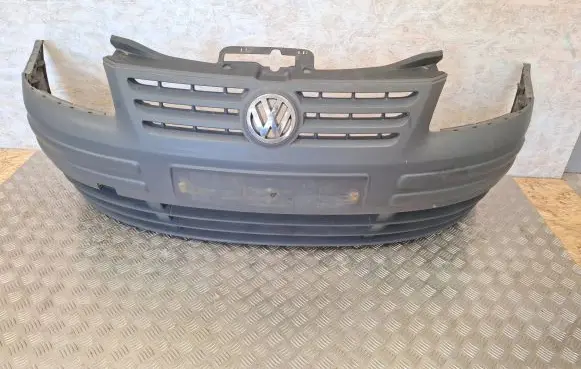 Volkswagen Caddy Front bumper 2K0807221