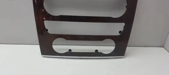 Mercedes-Benz GL X164 Dashboard trim