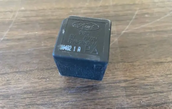 Ford Mondeo Mk III Other relay F0AB14B192AA