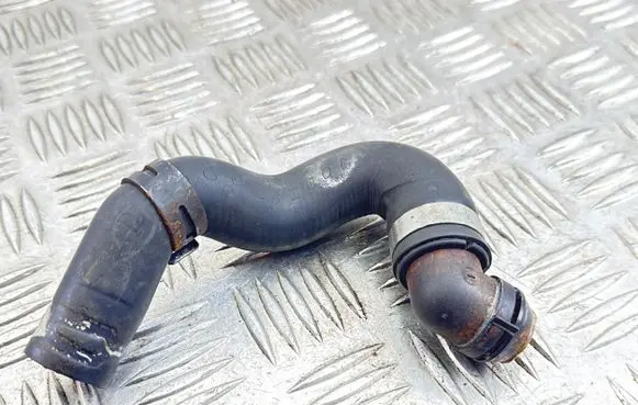 Mercedes-Benz S W221 Engine coolant pipe/hose