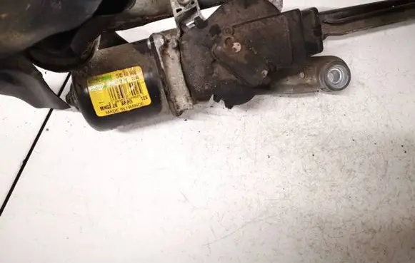 Nissan Note (E11) Wiper motor 288009u10a 54525311