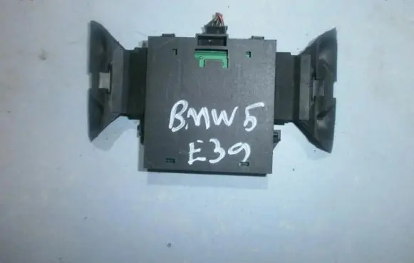 BMW 5 E39 Other control units/modules 65758379938