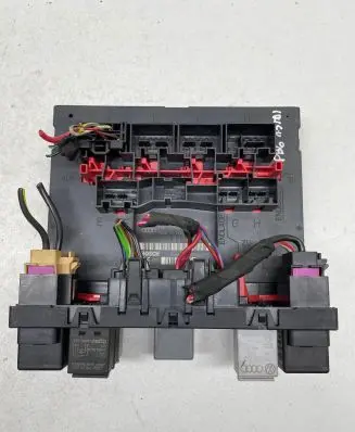 Volkswagen PASSAT B6 Comfort/convenience module 3C0937049H F005V00529 H37S1301