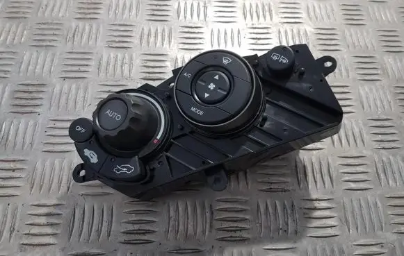 Honda Civic Climate control unit 79600smge4 mh34310-0080