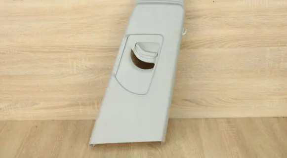 (B) pillar trim (top)