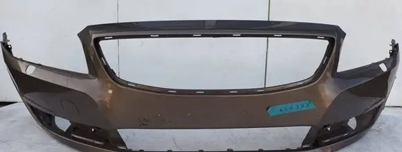 Volvo V70 Front bumper 31353444