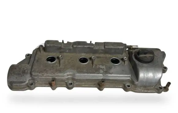 Lexus RX 300 Rocker cam cover 