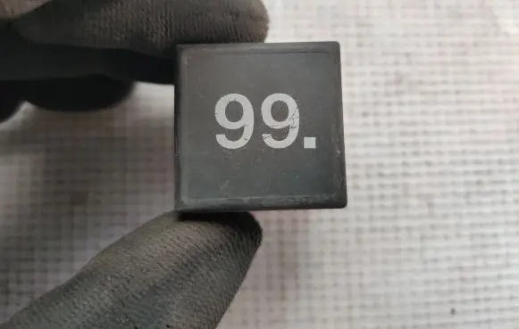 Audi A4 S4 B5 8D Other relay 357955531
