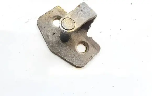 Opel Astra G Rear door lock loop/hook striker 