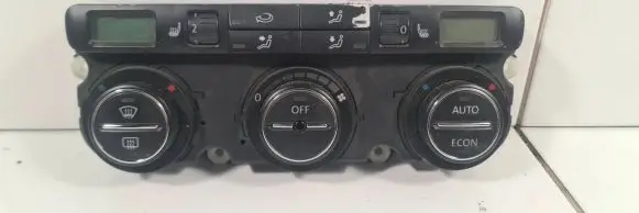 Volkswagen Touran I Climate control unit