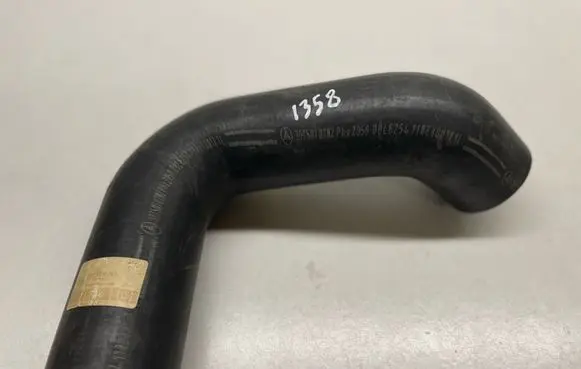 Mercedes-Benz Sprinter W906 Engine coolant pipe/hose A3015010782 3015010782