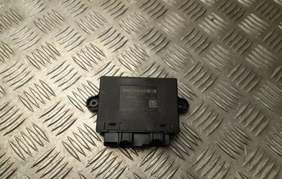Ford Mondeo MK V Door control unit/module DG9T14B533EC