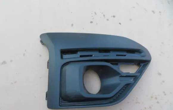 Dashboard trim