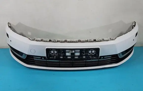 Volkswagen PASSAT CC Front bumper IMPRK1450228