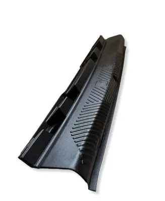 BMW i5 G60 Trunk/boot sill cover protection 5A09330