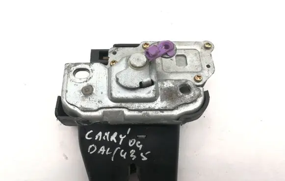 Toyota Camry Tailgate/trunk/boot lock/catch/latch