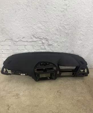 BMW 1 F20 F21 Dashboard 9226002