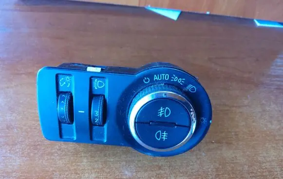 Opel Insignia A Light switch 13268694 251547