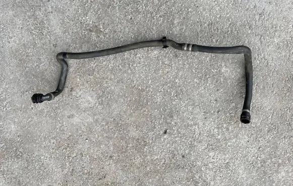 BMW X3 F25 Engine coolant pipe/hose 9221117 16185913