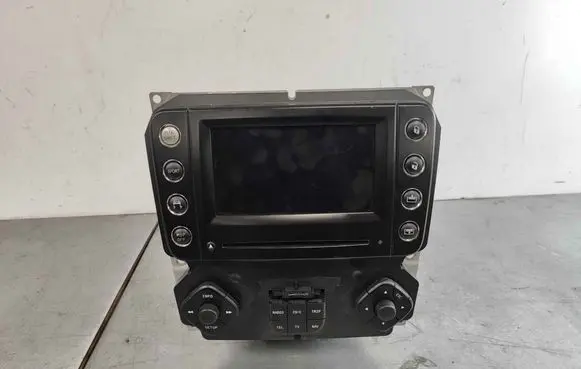 Maserati Quattroporte Radio/CD/DVD/GPS head unit 7612002385