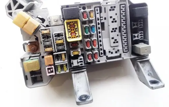 Mitsubishi Pajero Fuse box set