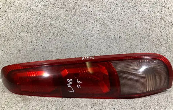 Nissan X-Trail T30 Rear/tail lights 4913