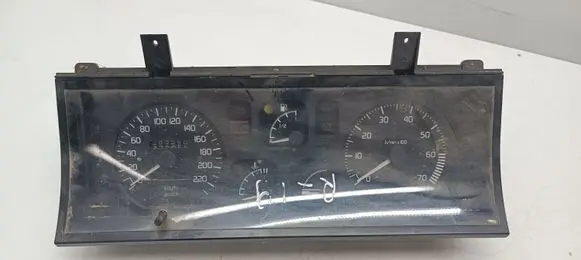 Renault 19 Speedometer (instrument cluster)
