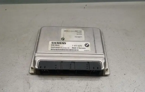 BMW 5 E39 Engine control unit/module 7511570 5WK90012