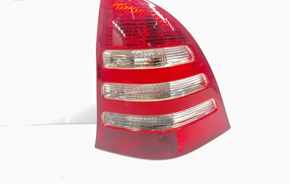 Mercedes-Benz C W203 Rear/tail lights 2038202464