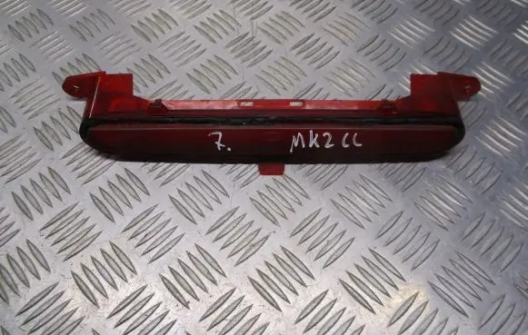 Ford Focus Third/center stoplight