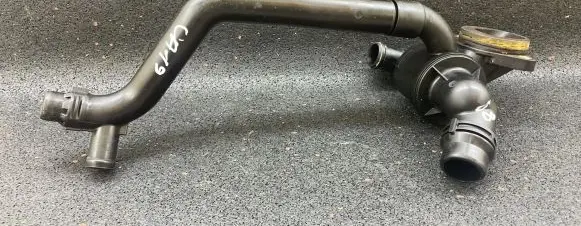 Audi Q5 SQ5 Engine coolant pipe/hose 03L121065K 03L121065