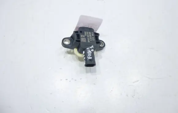 Skoda Fabia Mk3 (NJ) Airbag deployment crash/impact sensor 4H0955557A 2112RB4 210601