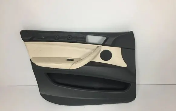 BMW X5 E70 Front door card panel trim 773201