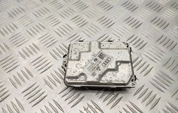 Volkswagen Golf VII Headlight ballast module Xenon 8V0907399D