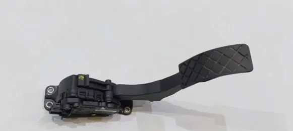 Skoda Fabia Mk2 (5J) Accelerator throttle pedal 6Q1721503C