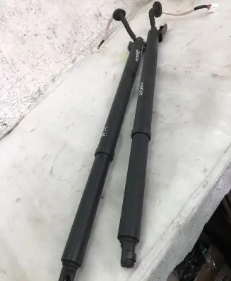 Mazda CX-30 Tailgate/trunk strut/damper 9g220004