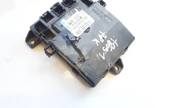 Mercedes-Benz R W251 Door control unit/module a1648200385 05072206