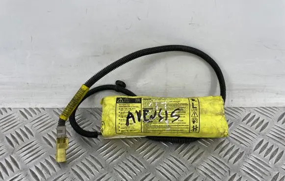 Toyota Avensis T270 Seat airbag 7391005040