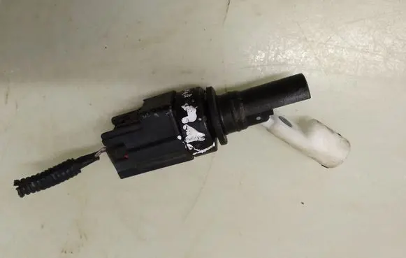 Ford S-MAX Windshield washer fluid level sensor 