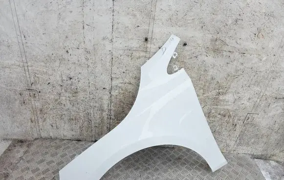 Volvo V40 Fender 