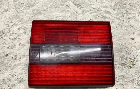 Volkswagen PASSAT B4 Rear/tail lights 3A9945107B
