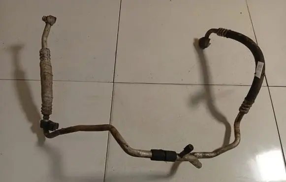 Audi A3 S3 8P Air conditioning (A/C) pipe/hose 